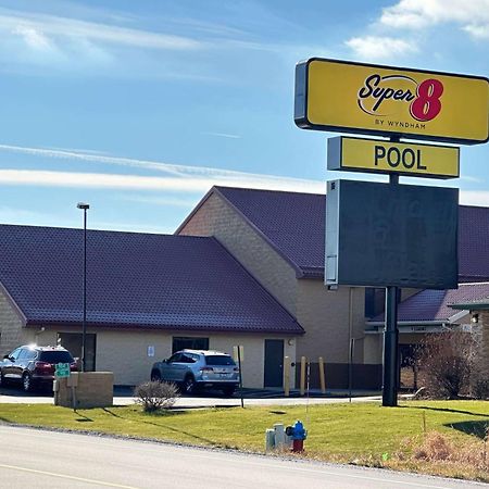 Super 8 By Wyndham Sturtevant Racine Exterior foto